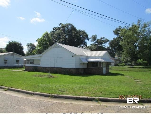 1st image of 936 S Sidney E Manning Blvd