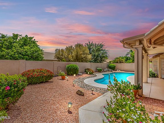 3rd image of 8941 W Kerry Ln