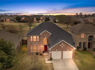 10010 Links Fairway Dr, Rowlett, TX 75089