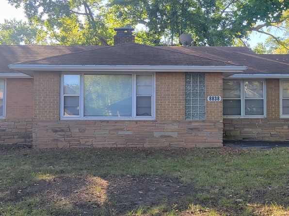 8838 May Ave