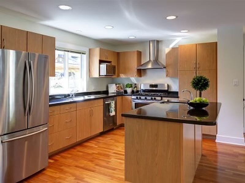 West Vancouver Apartment for rent - 4 Bedrooms — photo 11