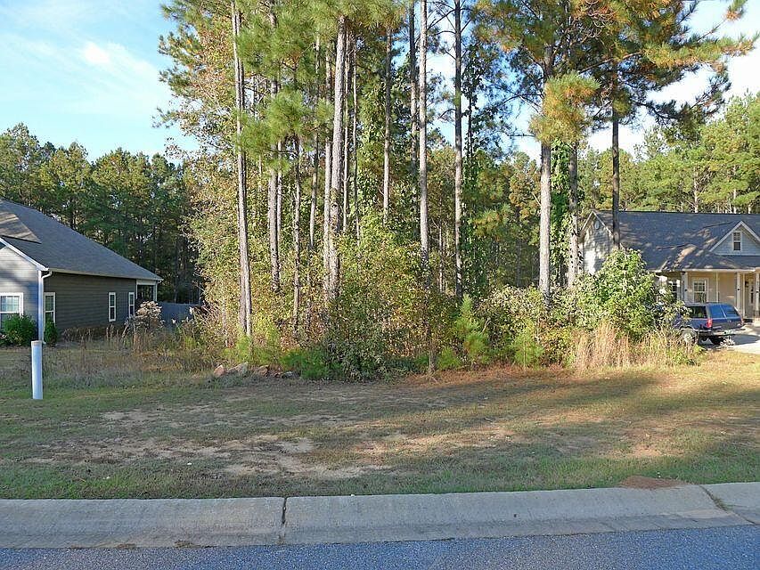 1st image of 13 Magnolia Estates Dr