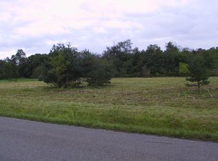 Hubbard Valley Rd, Seville, OH 44273