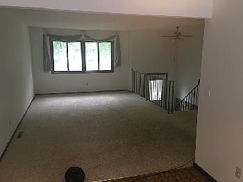 4th image of 5394 Anderlie Ln