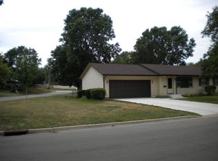 4701 Nord Dr, Bloomington, MN 55437