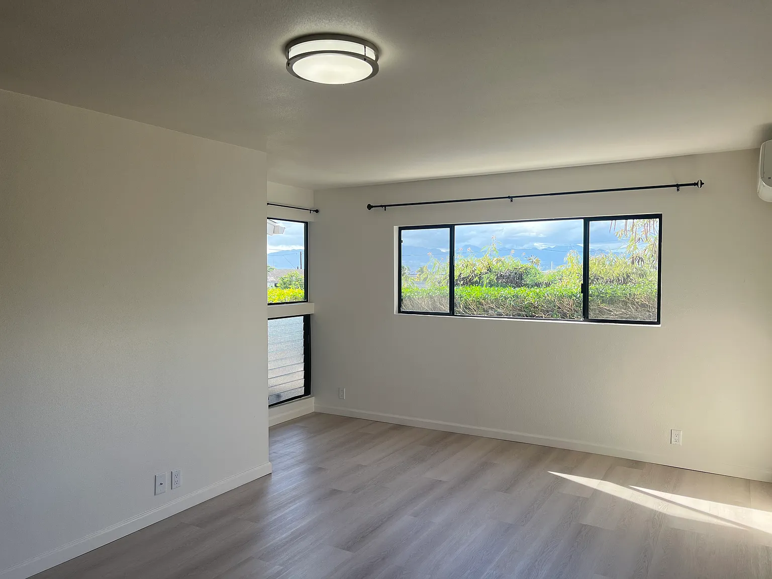 Studio, $1,700 — Photo 4