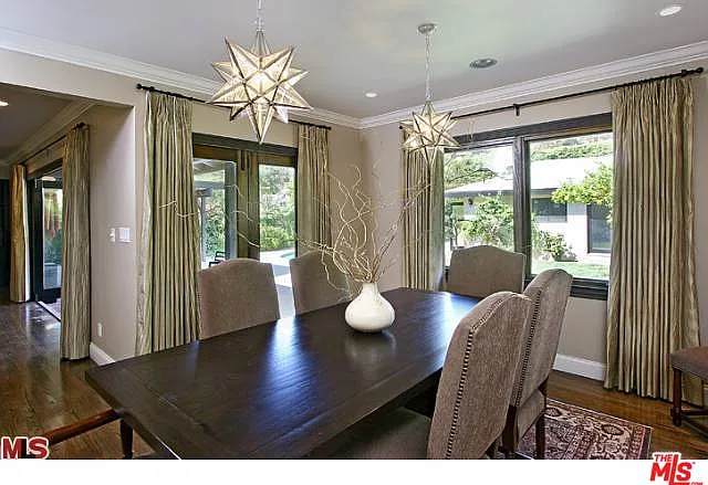3 bed, 4.0 bath, 2194 sqft, $11,495 — Photo 4