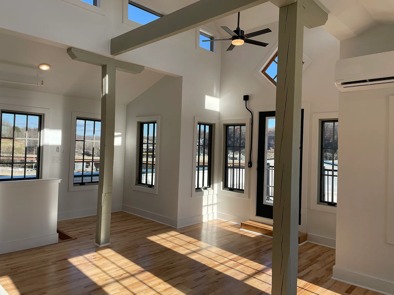 723 Jefferson St. — Photo 1