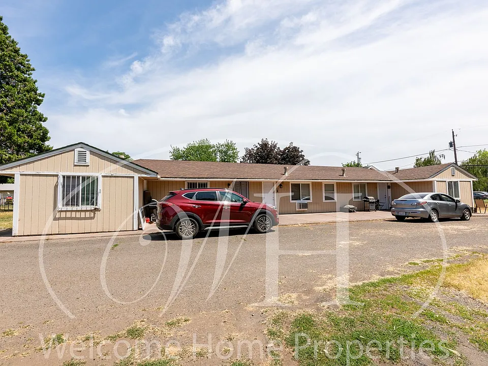 116 SW 6th St