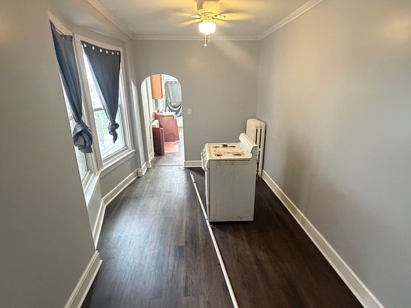 3rd image of 531 Chestnut St