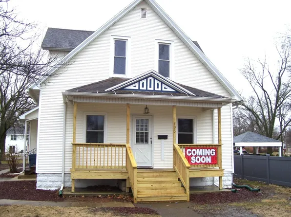 203 E Pollard Ave, Dwight, IL 60420