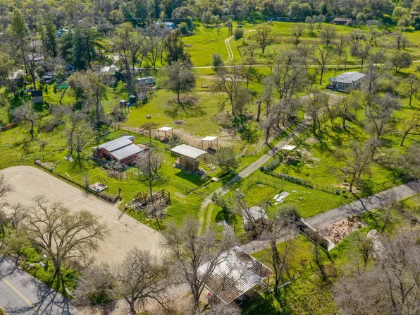 42843 N Fork Drive, Three Rivers, CA 93271