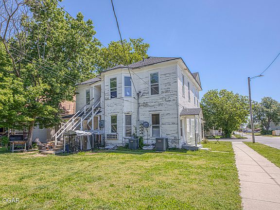 5th image of 2028 S Wall Ave
