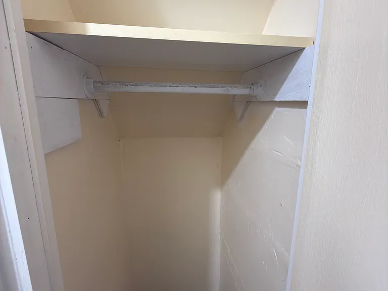 82 W 55th St #3 — Photo 10