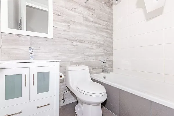 Rented by NOVO Living LLC | media 5