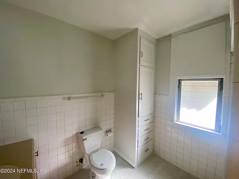 1653 Euclid St #1 — Photo 9