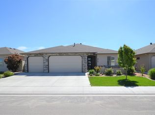 672 Medhurst Ln, Grand Junction, CO 81504