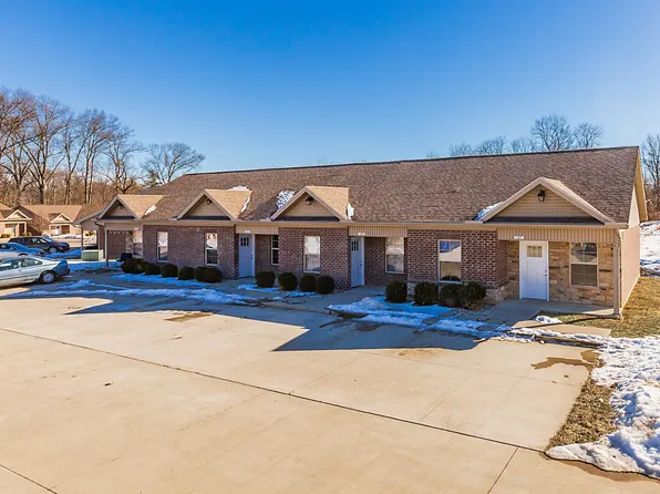1241 Sparta Dr, Amelia, OH 45102