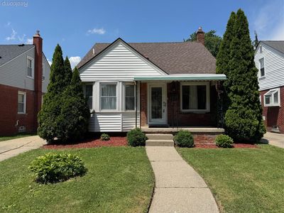 21011 Sunnydale St, Saint Clair Shores, MI, 48081