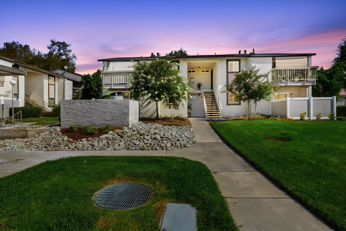 Rancho_Cucamonga_08999 day to dusk.jpeg