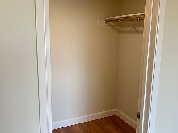 5th image of 605 Geneva St Unit 10