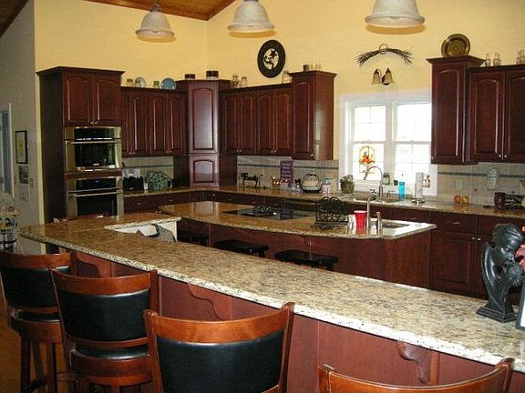4th image of 354 Dagger Ln