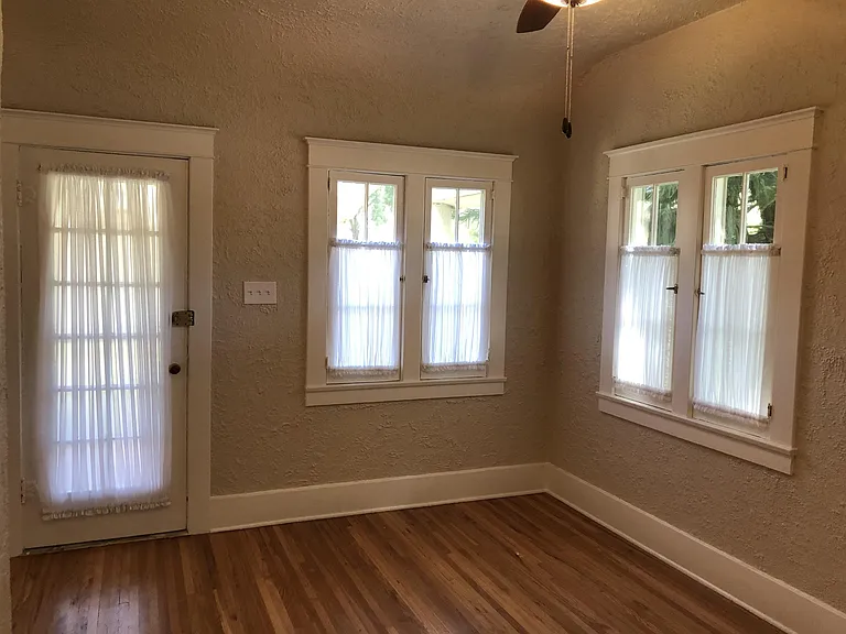 501 W Whiting Ave — Photo 17