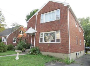 199 Greenfield Dr #201, Bridgeport, CT 06606
