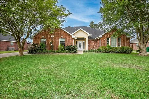 110 Pennbrooke Dr Photo 1