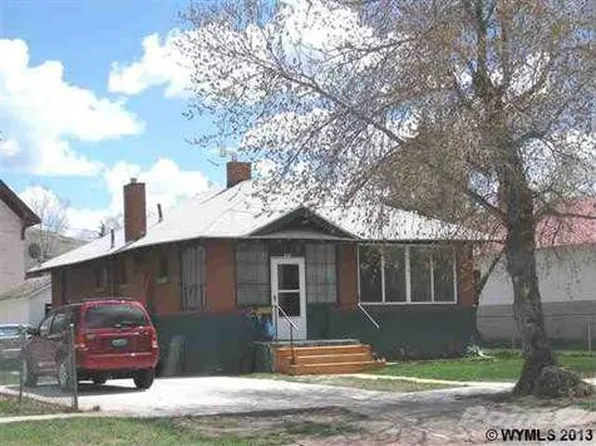 237 4th St, Evanston, WY 82930
