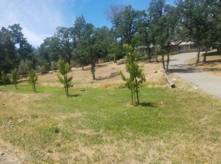 8950 Simmons Rd, Redding, CA 96001