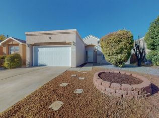 6705 Honeylocust Ave NW, Albuquerque, NM 87121