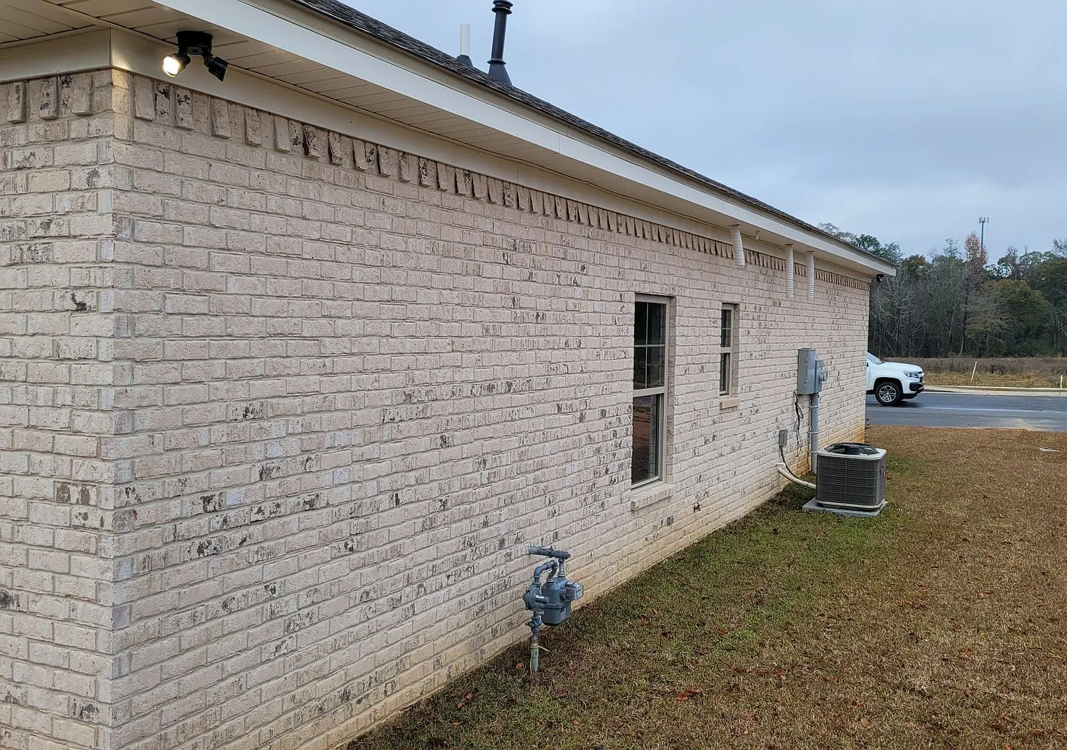 Fully Furnished 3BR/2BA Duplex in Avalon Subdivision! — Photo 4