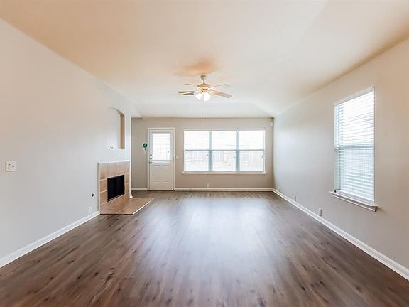 3rd image of 18326 Atasca Woods Trce