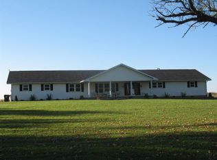 6580 State Highway 54, Clinton, IL 61727