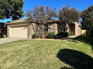 124 Flyaway Ln, Fort Worth, TX 76120