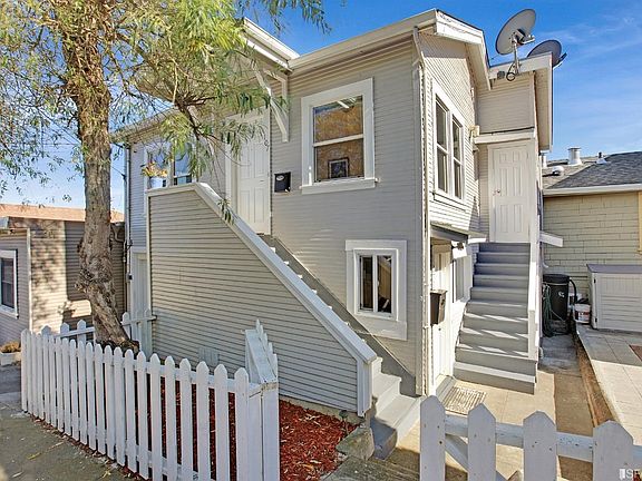 2nd image of 107-107 1/2 Majestic Ave