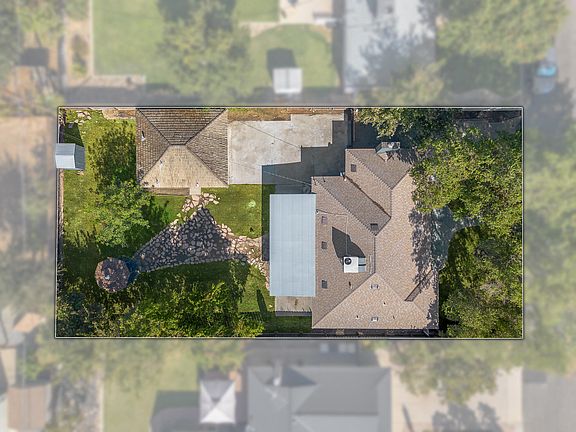 3rd image of 240 W Terrace Drive