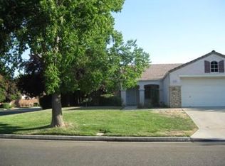 2294 E Fallbrook Ave, Fresno, CA 93720
