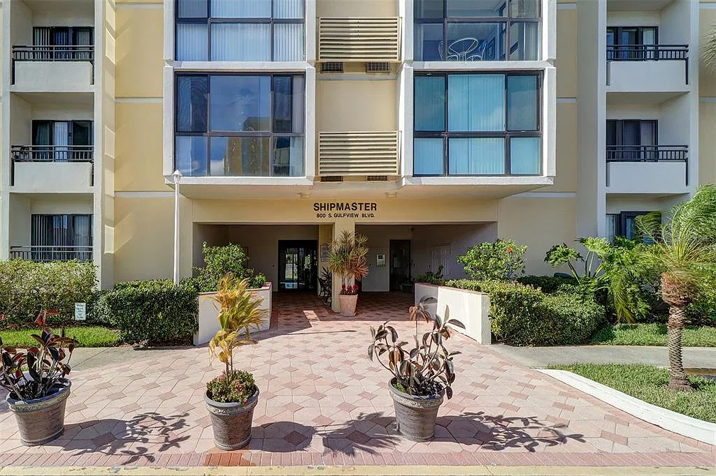 2 bed, 2.0 bath, 1260 sqft, $3,200 — Photo 2