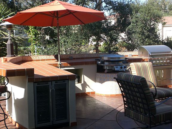 3rd image of 613 Lida Ct