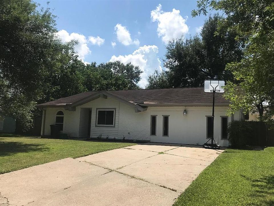 1st image of 17146 Barcelona Dr