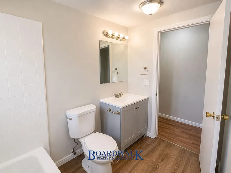 161 E Beryl Ave #8 — Photo 11