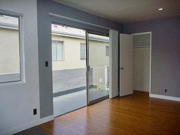 5th image of 1527 Princeton St #4