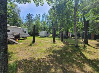 N15544 Smiley Rd, Amberg, WI 54102