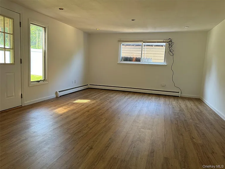 46 W Lane Dr — Photo 16