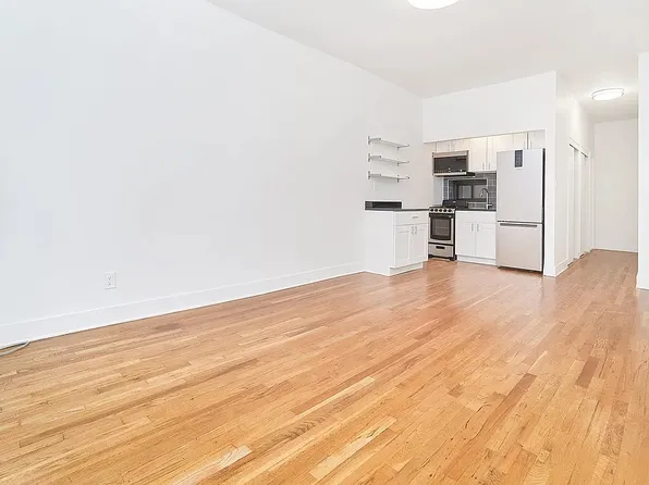 133 E 17th St, New York, NY