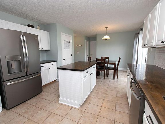 5th image of 6430 Fountainview Ct