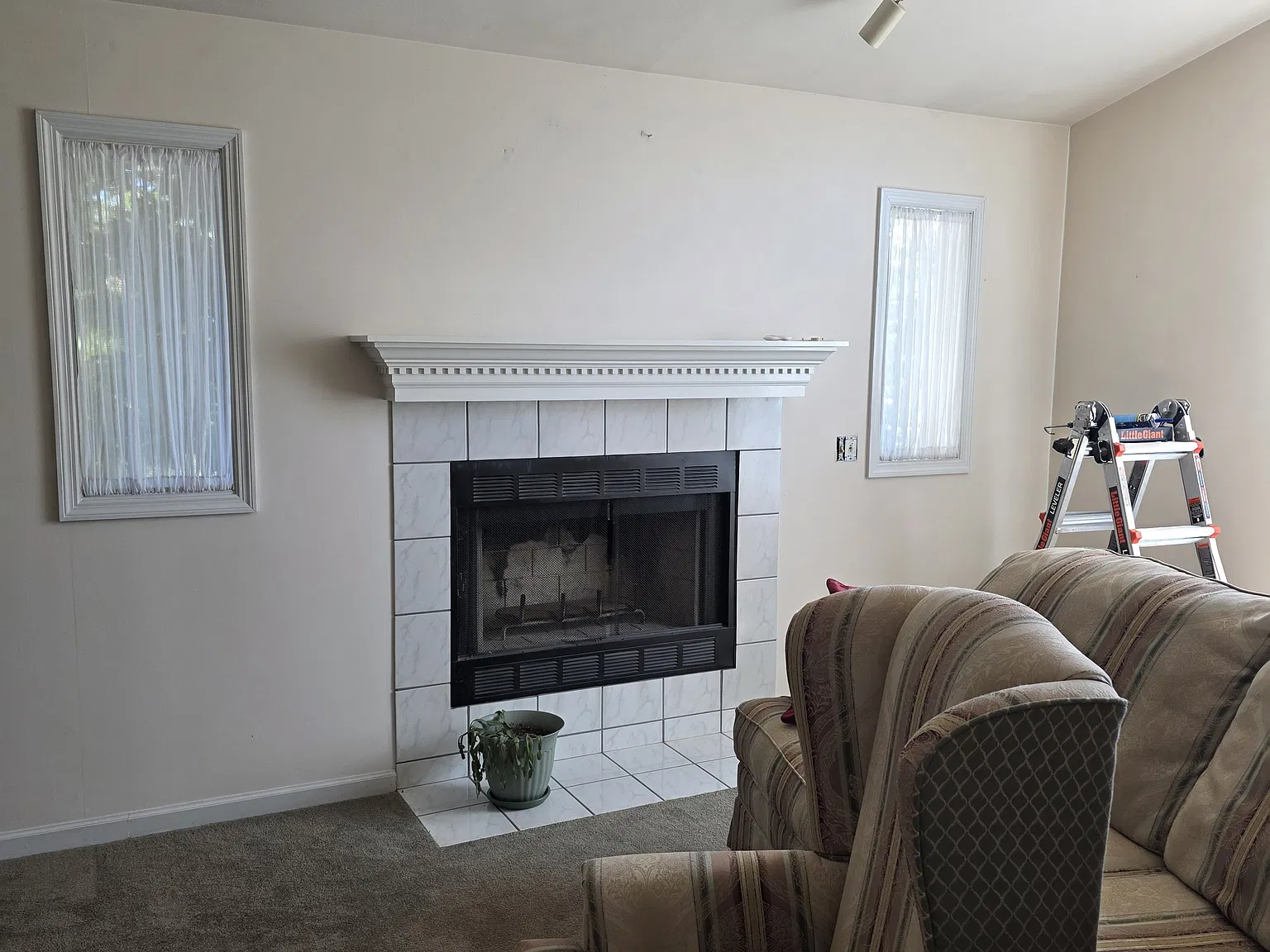 3 bed, 1277 sqft, $2,350 — Photo 4