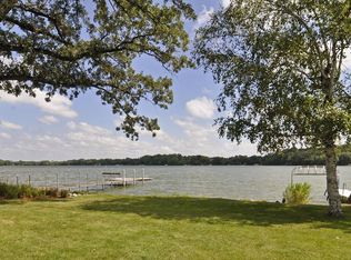 9227 Lake Riley Blvd, Chanhassen, MN 55317